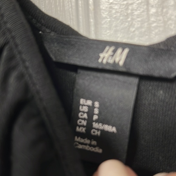 H&M - Picture 5 of 5